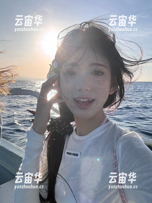 不想错过吃瓜趣闻？赶快在安卓上下载166.run吧！