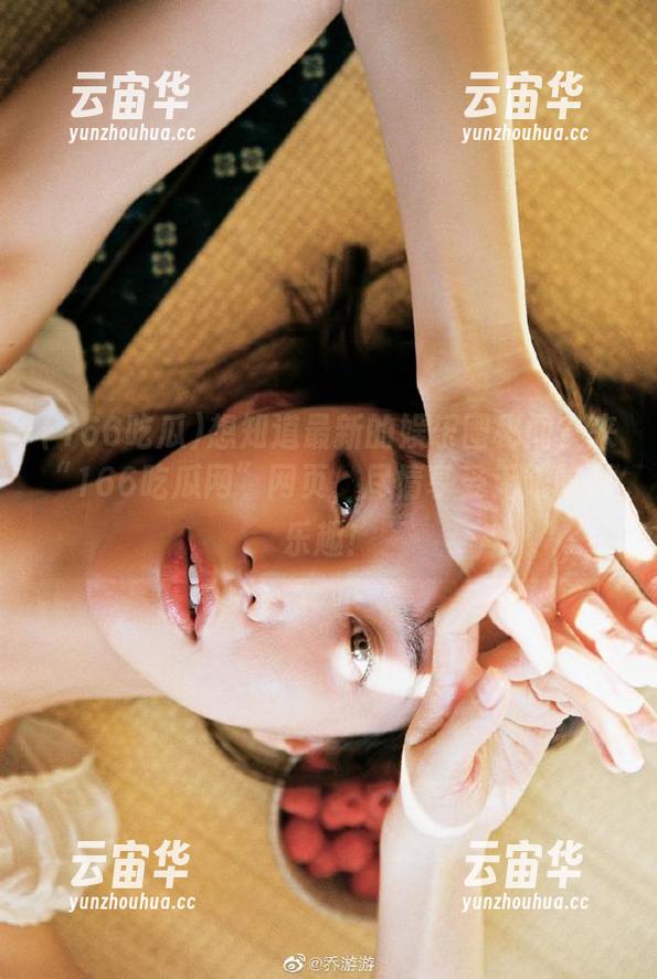 想知道最新的娱乐圈秘闻？来“166吃瓜网”网页，尽情享受无限吃瓜乐趣！