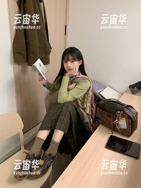 关注51cgfun吃瓜爆料，获取独家下载资源与精彩热点线路