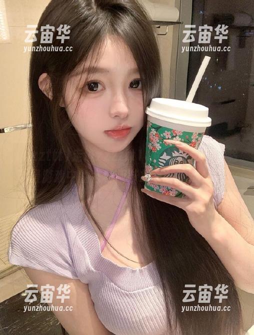 走进zzzttt11网站，带你体验动漫游戏中的各种趣味故事与吃瓜佳话！
