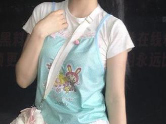 在冲哥黑料的精选在线栏目中，解锁更多娱乐圈黑幕，真相永远比你想象的精彩！