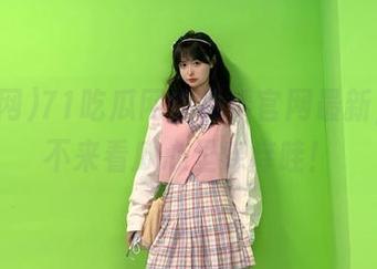 71吃瓜网在线看官网最新，每天不来看瓜心里痒痒哇！
