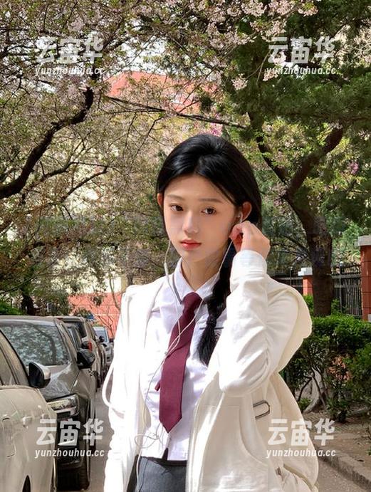 “网曝黑料”app直达，吃瓜反差让你乐不停，国产故事等你来发现哦