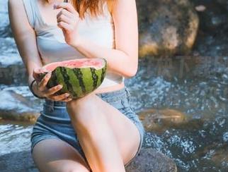 吃瓜必备！赶快下载网爆黑料苹果版，获取最新黑料资讯！