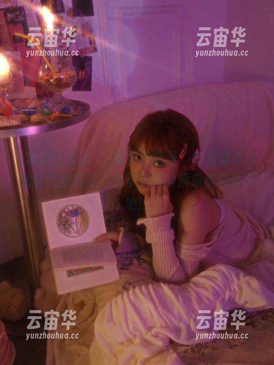 “黑料正能量”苹果版带你纵览八卦风云，永不迷路的娱乐信息新天地！