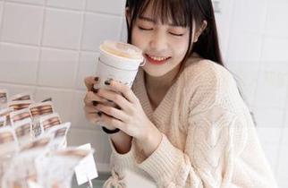 在黑料网视频上登录，揭开娱乐圈鲜为人知的黑暗内幕！